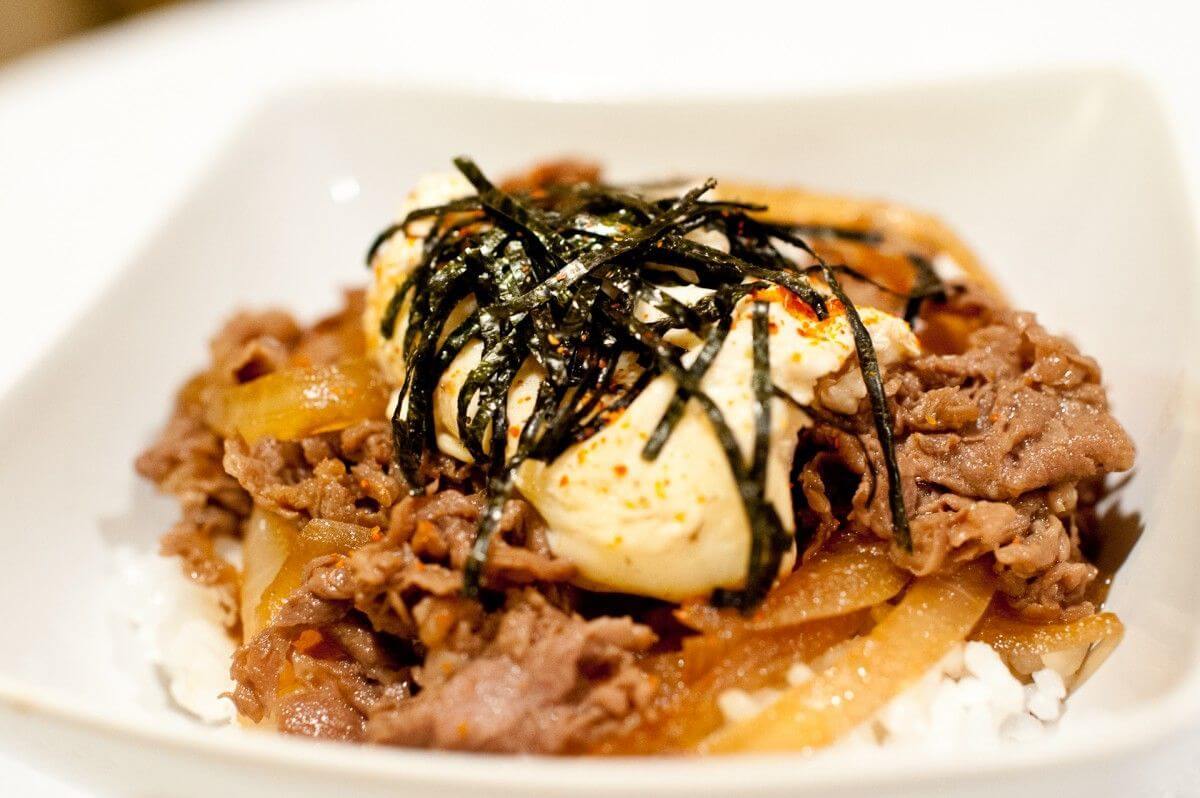 寿喜烧丼饭|日式料理|线上食谱
