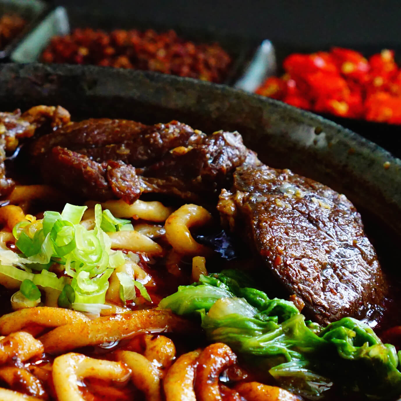 麻辣牛肉拉面|日式料理|线上食谱